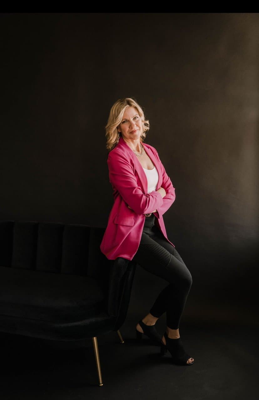 Niki the Business Bitch