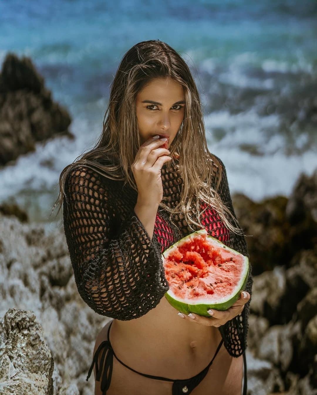 Laura prieto la mas culona de chile