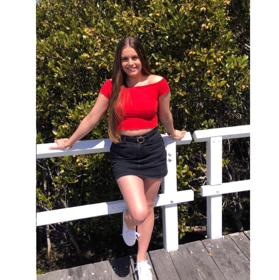 Beautiful Amy Morris Needs Cock and Cum Inside Her Holes