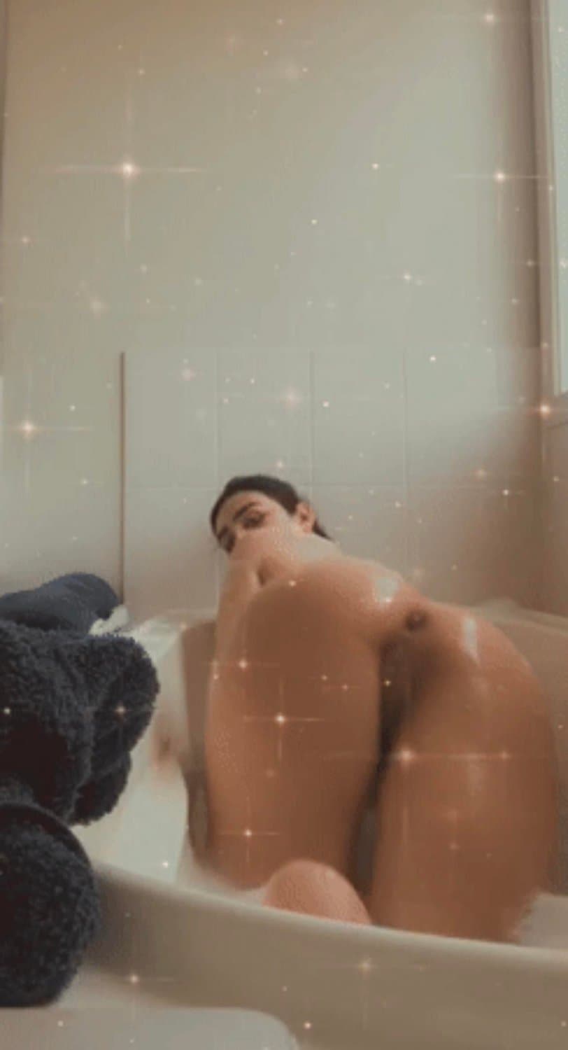 My name is Ricky and i love gooning to my beffa Areli ?‍? kik filthrgoon