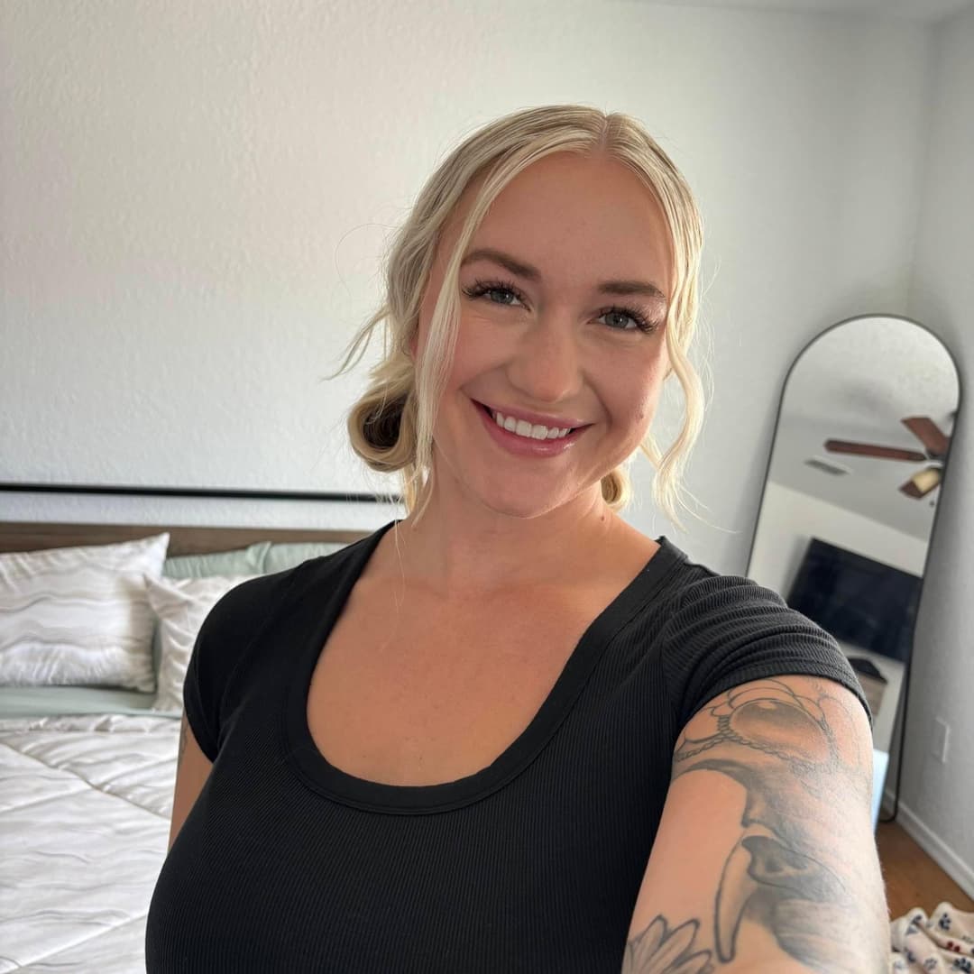 Dirty Big Tit Slutty MILF Spreads Her Gaping Fuck Holes