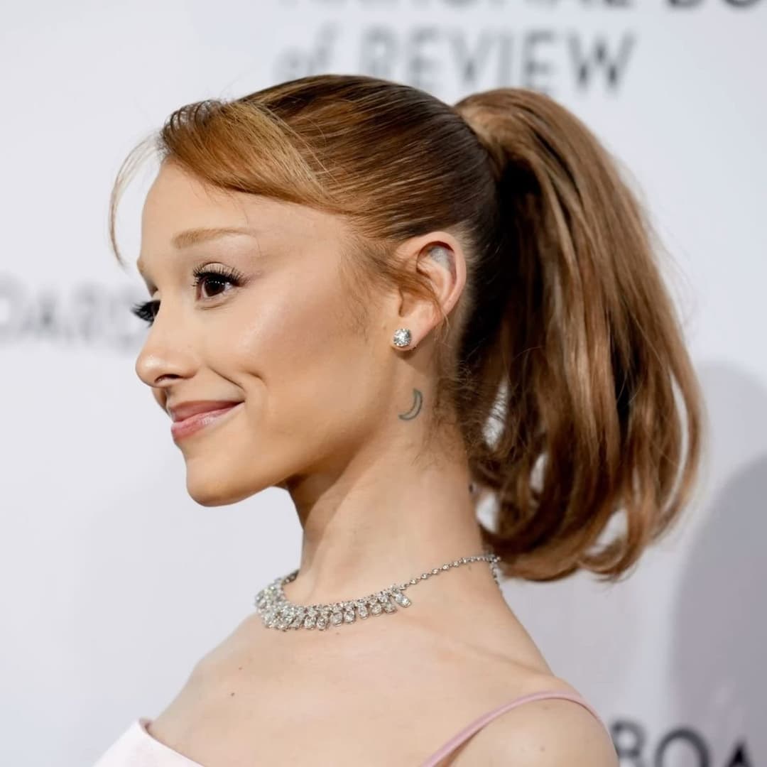 Ariana Grande 2025 face porn ?