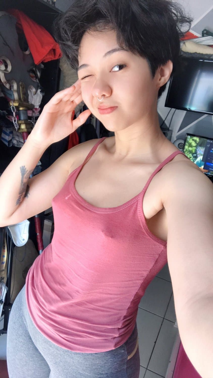 Putinha gostosa e cosplayer do twitter