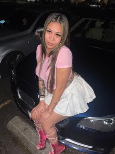 Click to view full size 21 year old Asian Escort in Orange County ca