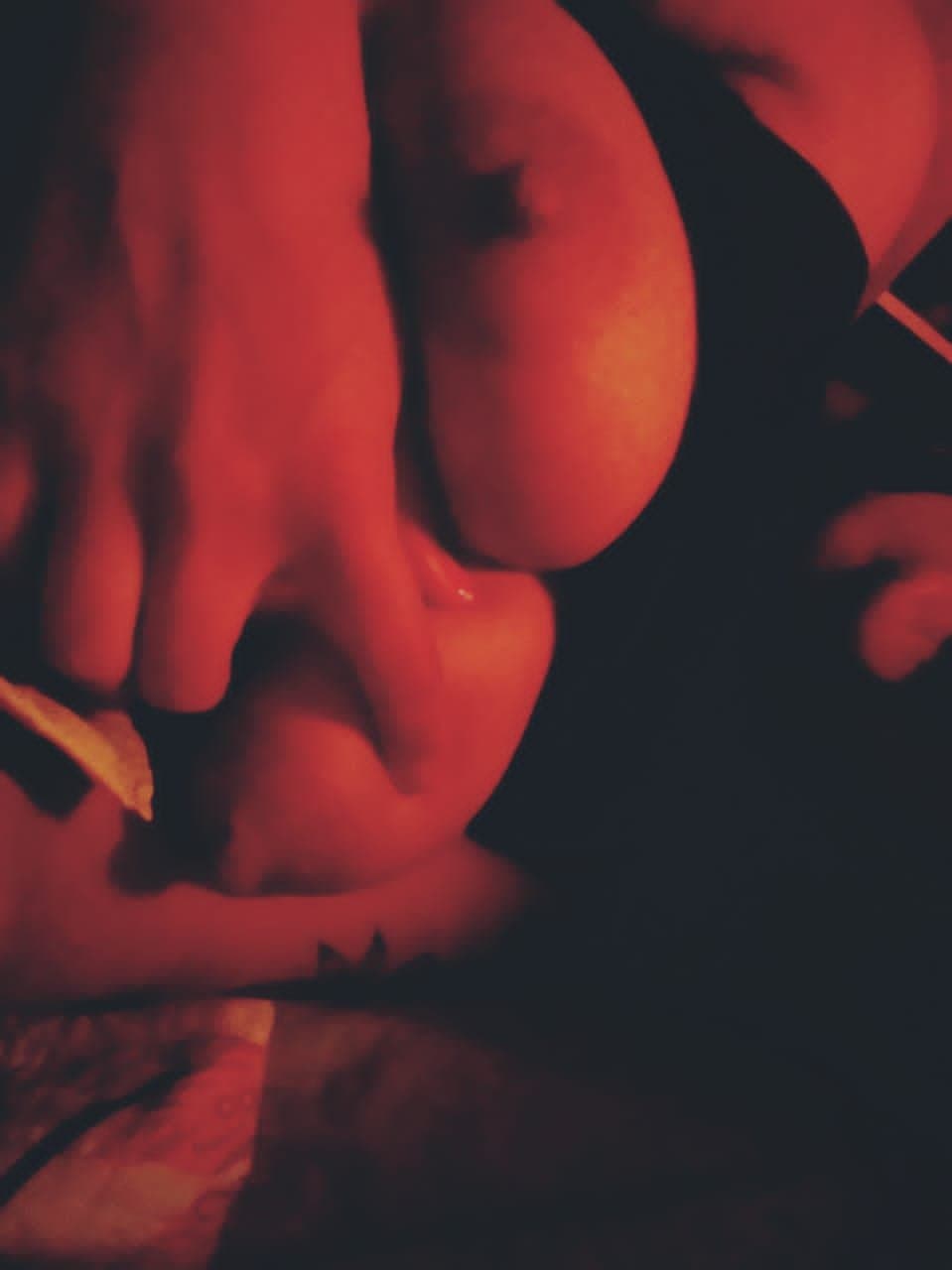 Mama luchona me manda su pack | Single mom sends me her pack