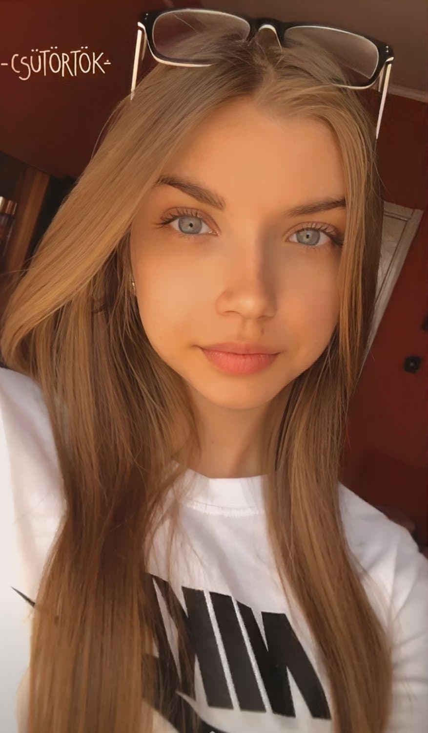 [kik] shsjebbd fuck my gf while I jerk off watching her take a hard pounding or we can goon together