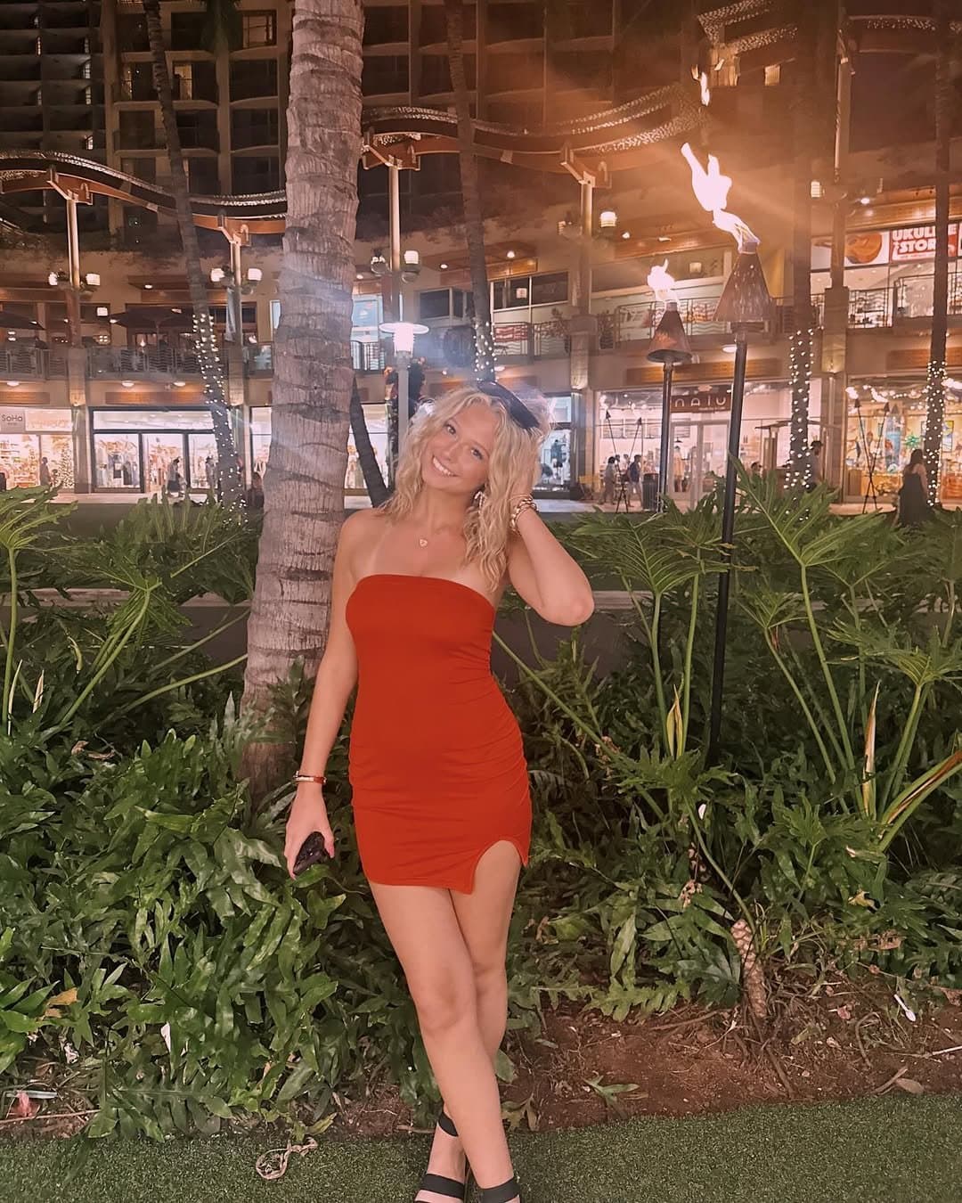 She Doesnt Have many Videos but her Pics are Hot