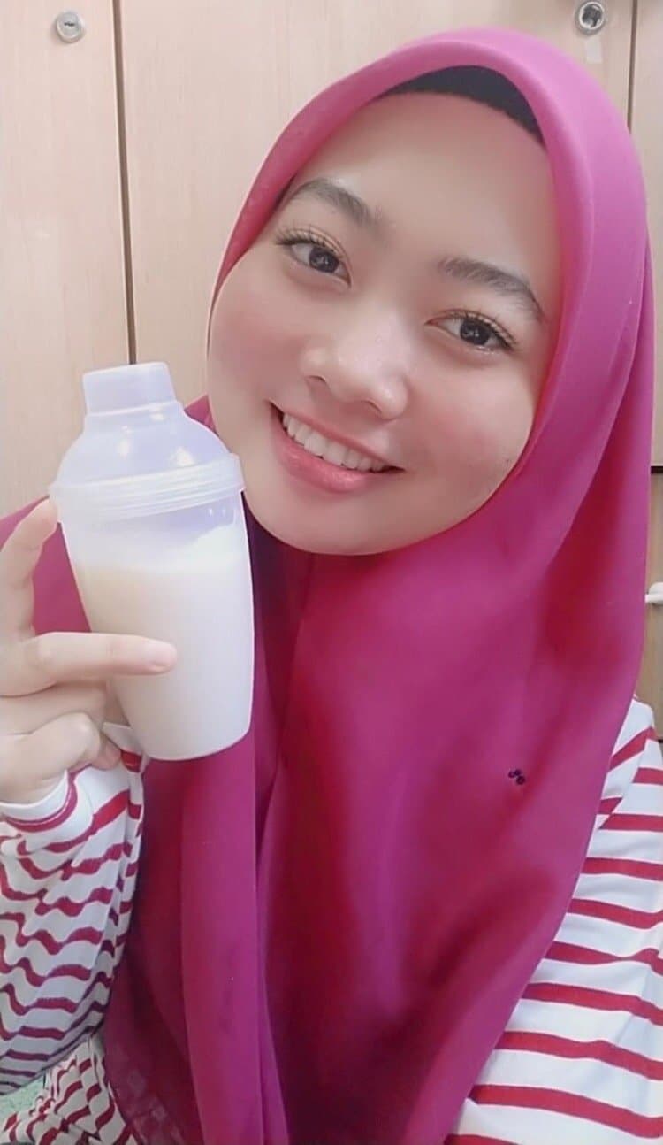 Click to view full size shasha hijab cantik colmek big tit memek malaysia indonesia muslim milf kacamata glasses