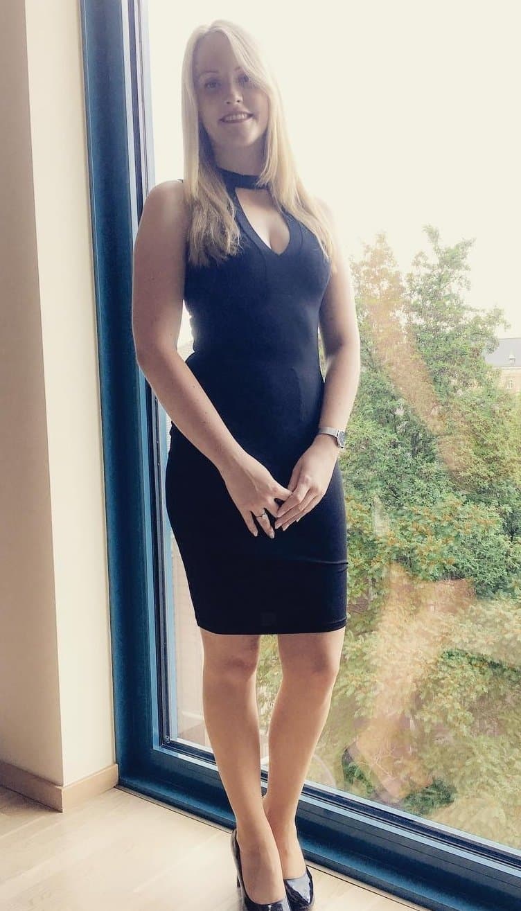 best handjob ever cheating gf giving a handjob for boyfriends best friend