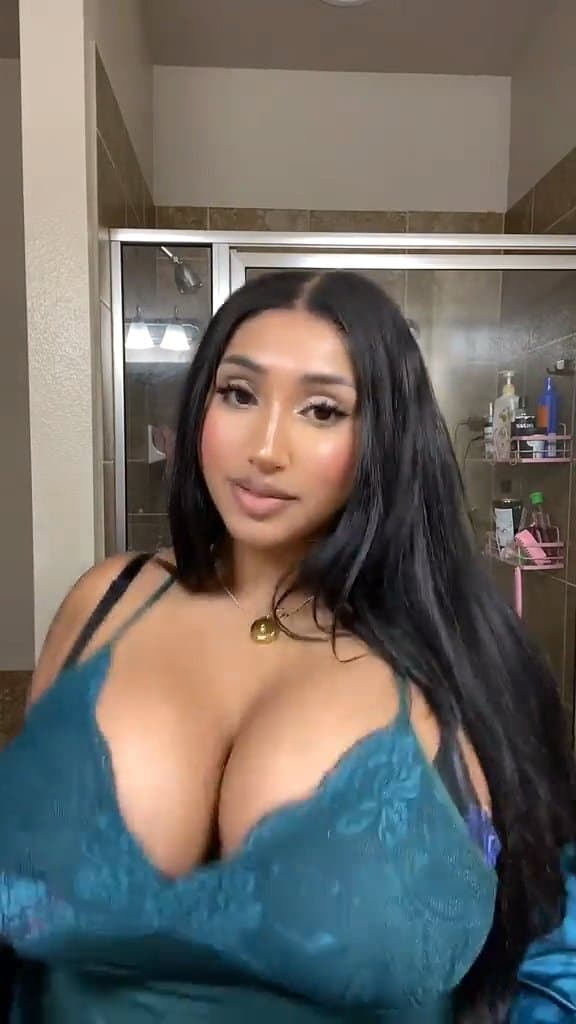 Big Bouncy Desi Boobs