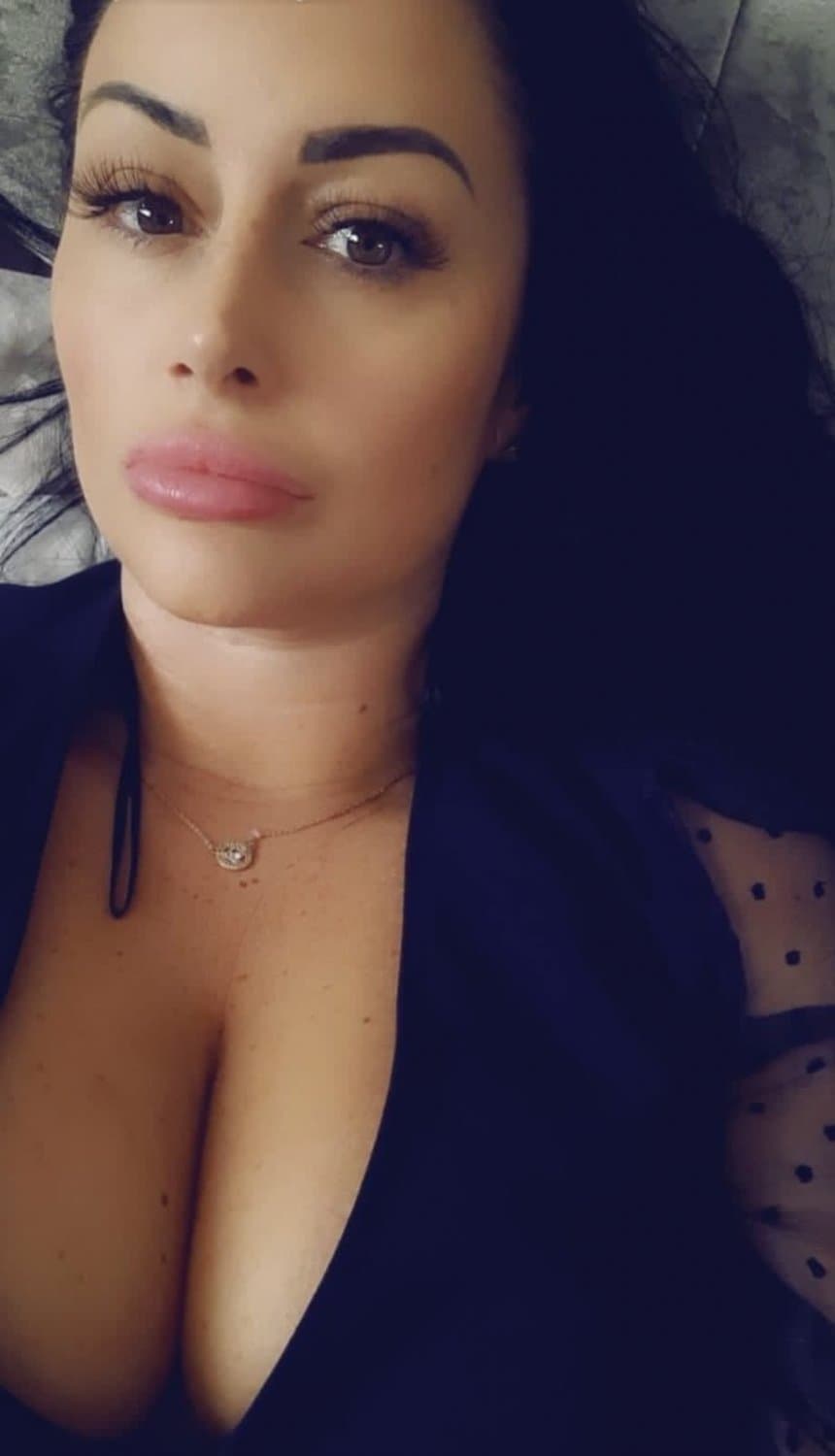Twitter slut Gemma. Ask me for her X (Twitter)