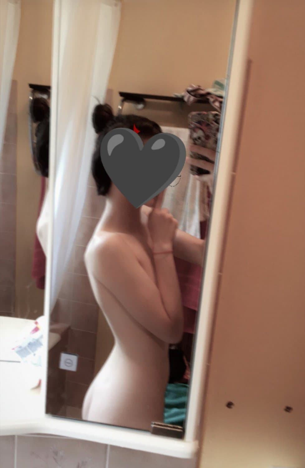 Hot teen faceless nudes