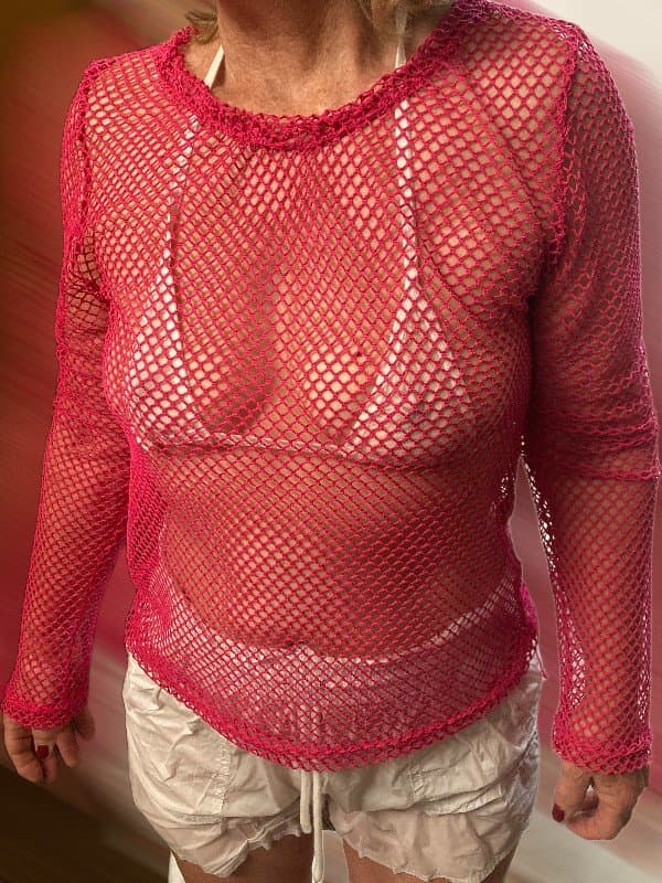 how a 63 yo hotwife dresses for the hot tub at a chain hotel, thong