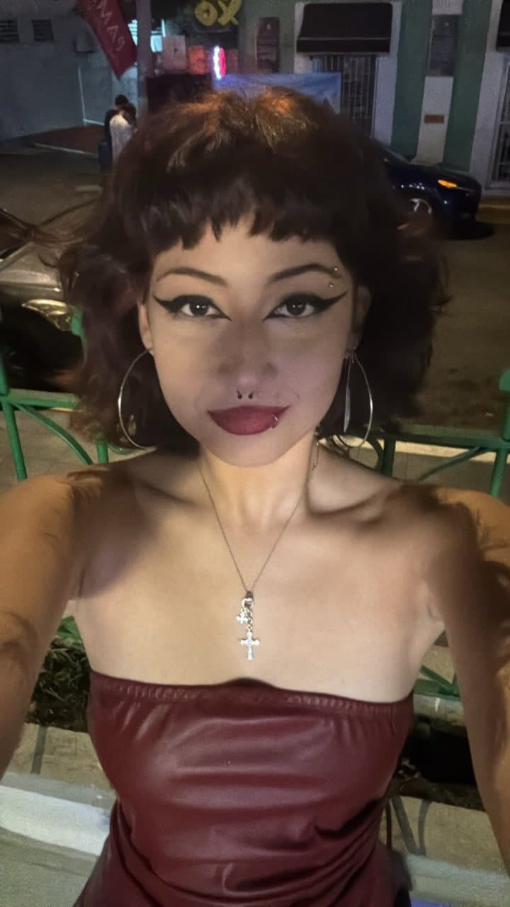 Moreninha gostosa do RJ vazada com o namorado