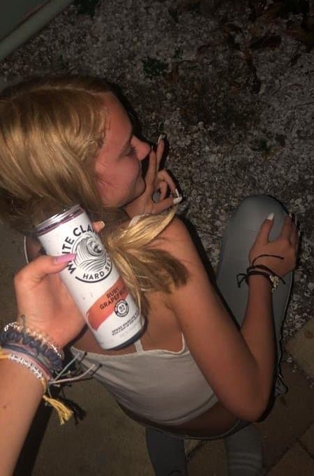 Dm check my page add me on mega New mega Add me https://mega.nz/C!XU9zlDRK