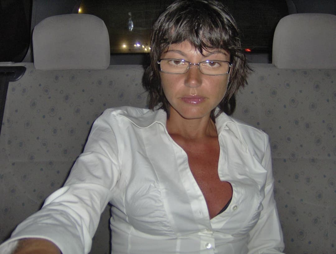 Click to view full size Elena super SlutWife from italy