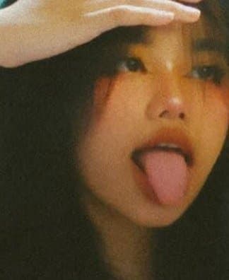 Kinky filipina slut loves seeking attention