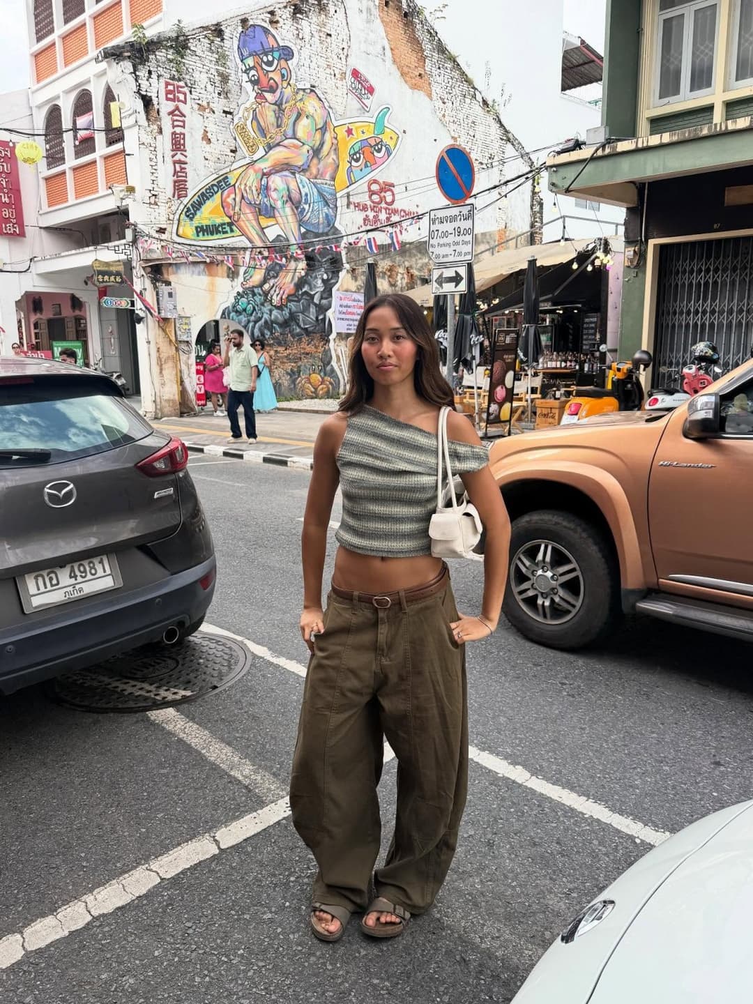 Thai baddie has a stunner bikini bod and cute face