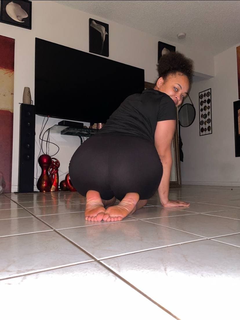 made the slut do all this in public ??even random people were watching her