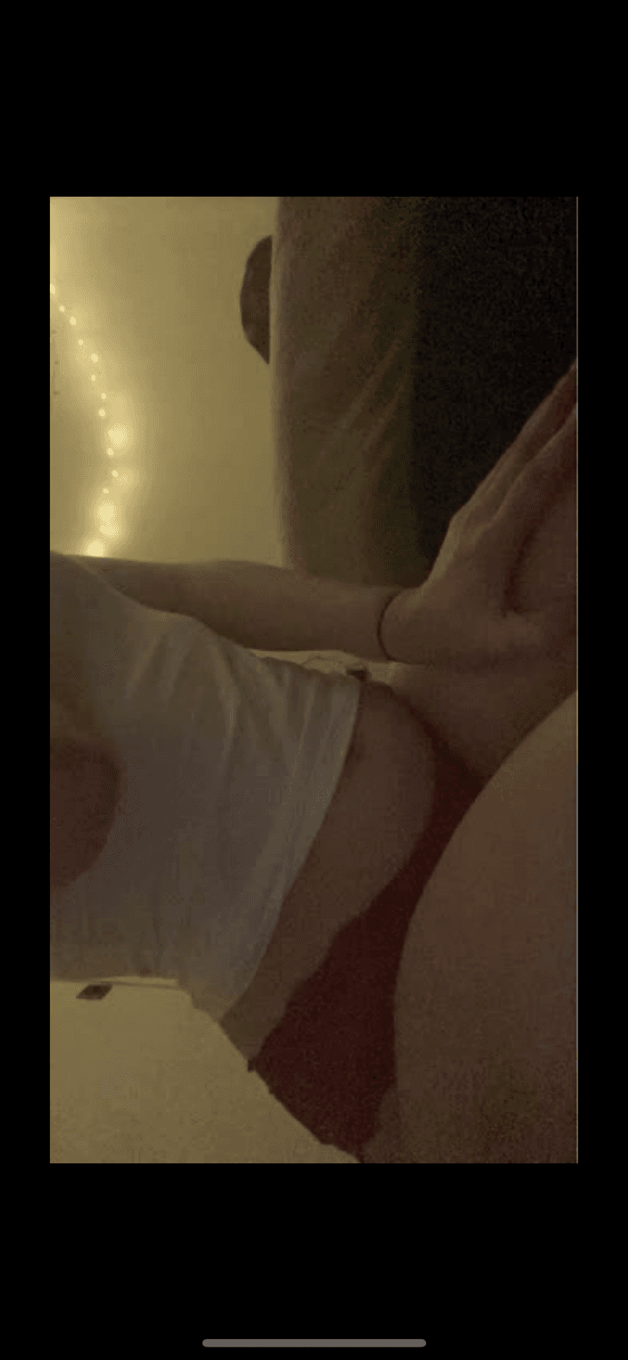 Latvian Teen Samanta wants to show off her massive ass