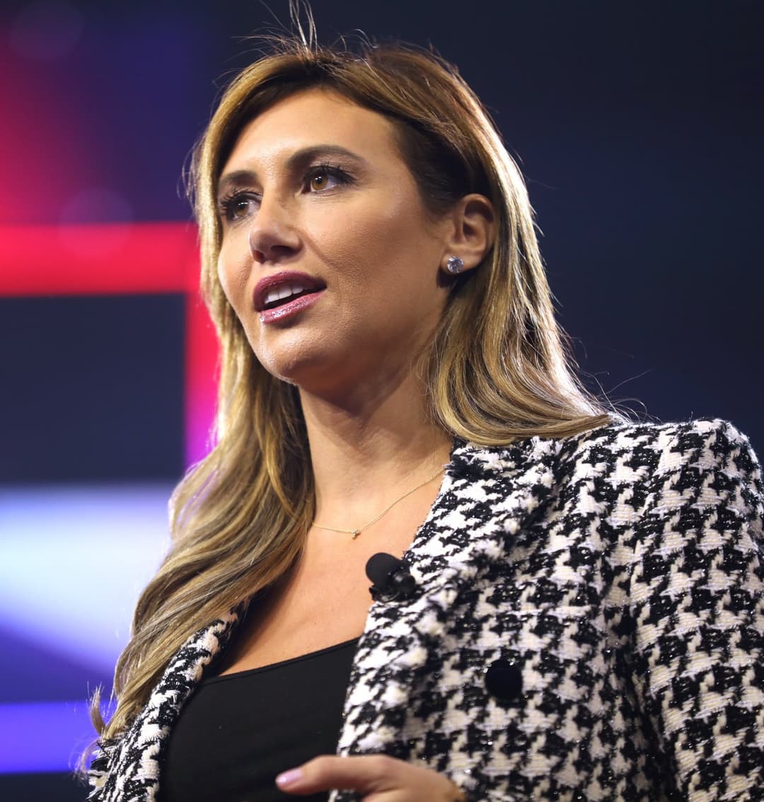 MAGA Honey #6 Lara Trump & Alina Habba (UHQ)