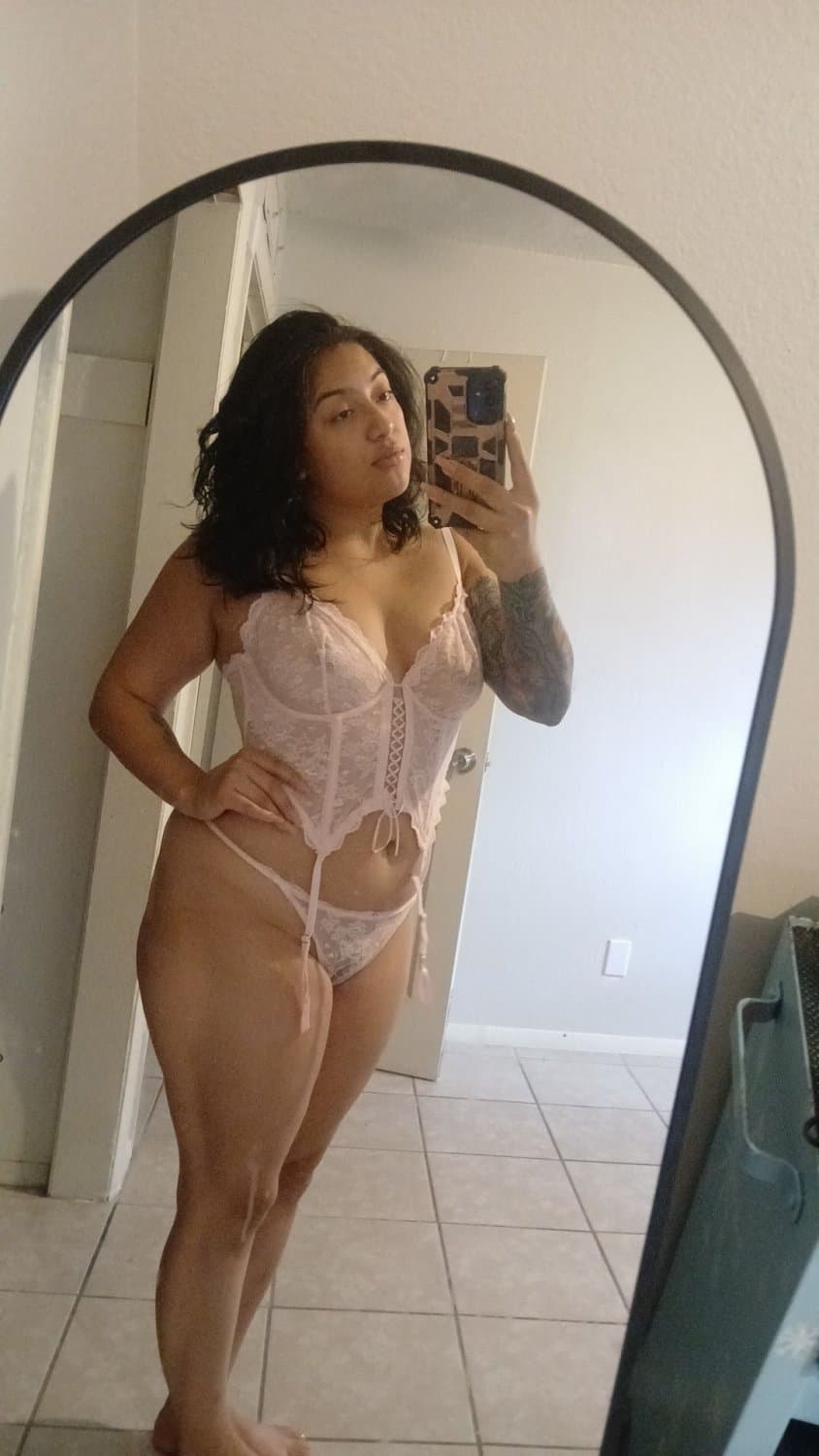 Webslut Winter Zarate Texas Barber