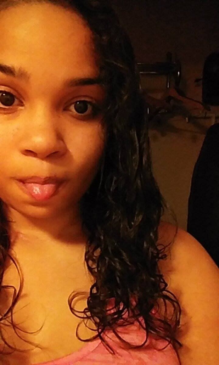 Cute and Chubby Ebony Girlfriend Leaked Giving Handjob to BWC while Getting Fingered Like A Whore