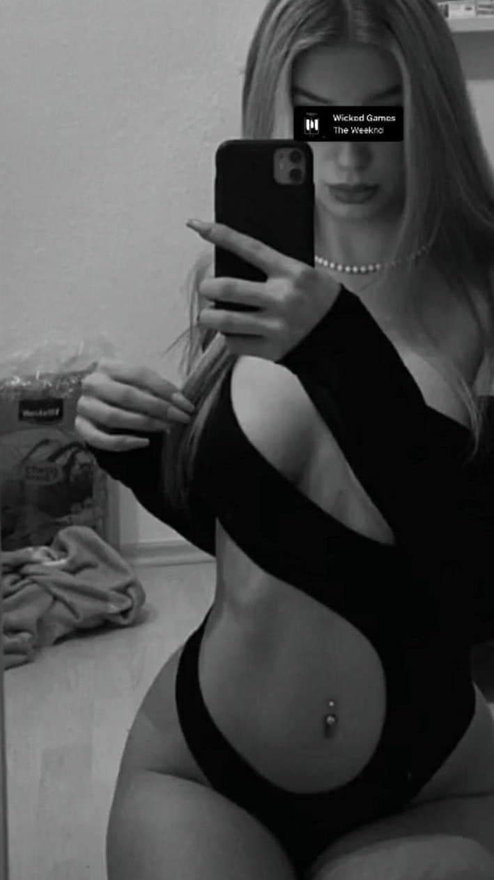 German onlyfans newcomer Teen Repost for nude content