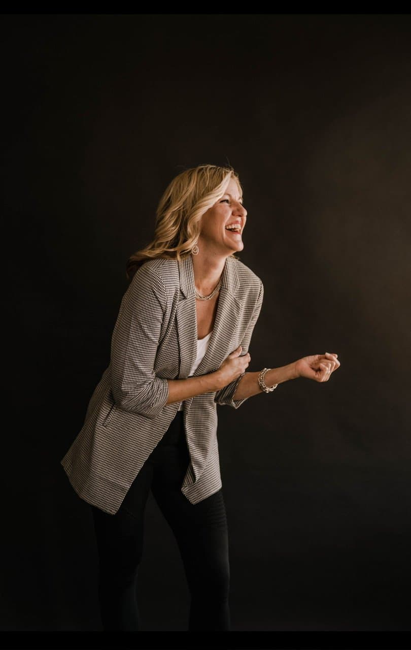 Niki the Business Bitch