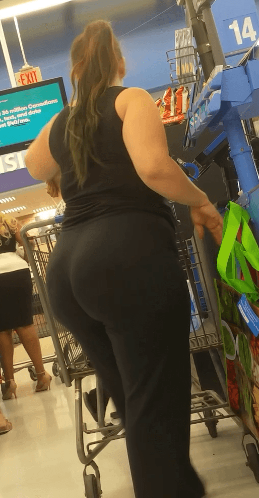 Chubby Pawg Mother With A Plump Fuckable Ass
