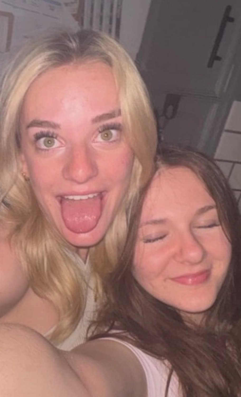 Hot blondes get there face painted by bbc