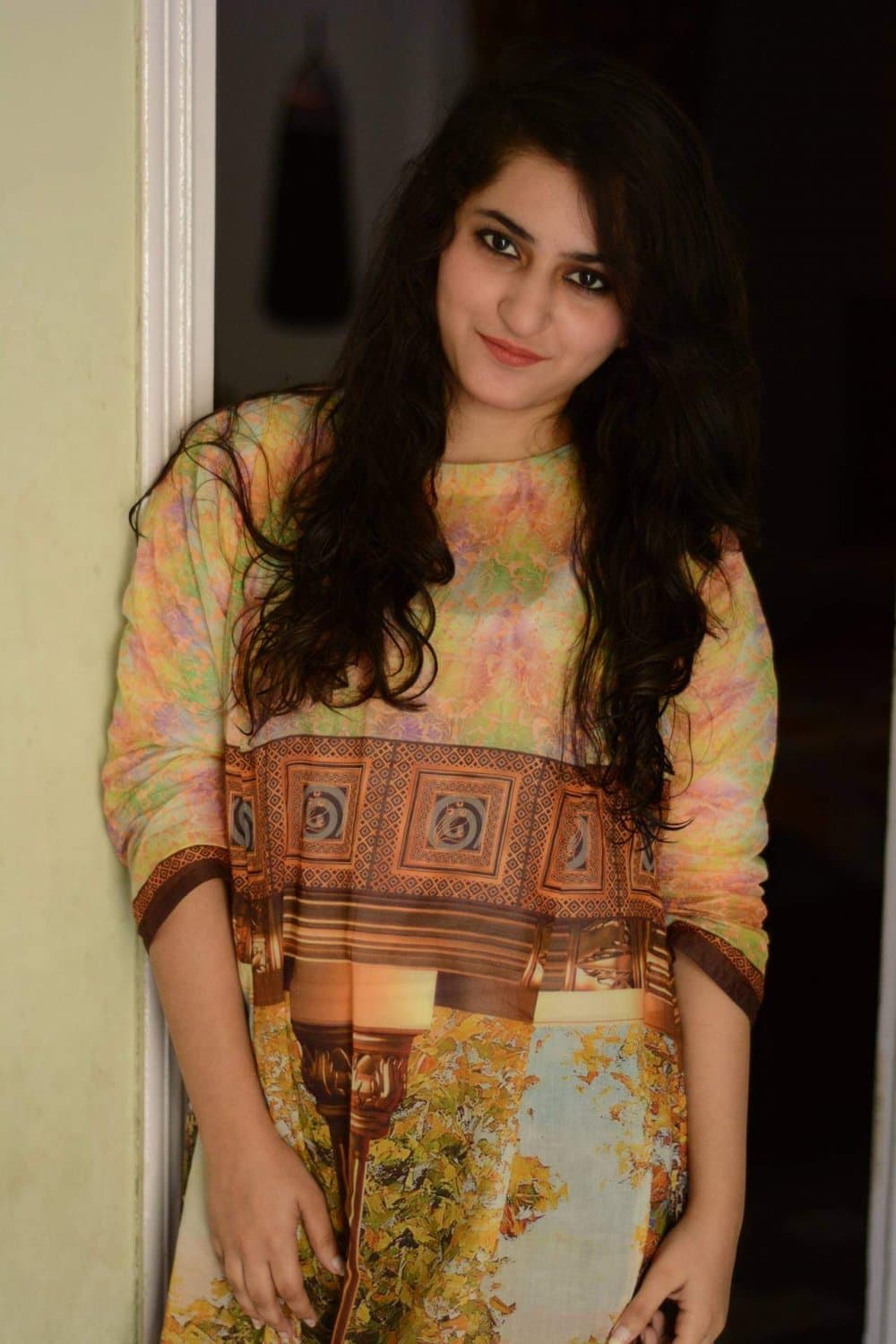Click to view full size Pakistani girl sexy Resham gul Insta reshug1212 snap reshu121 num 03422278042