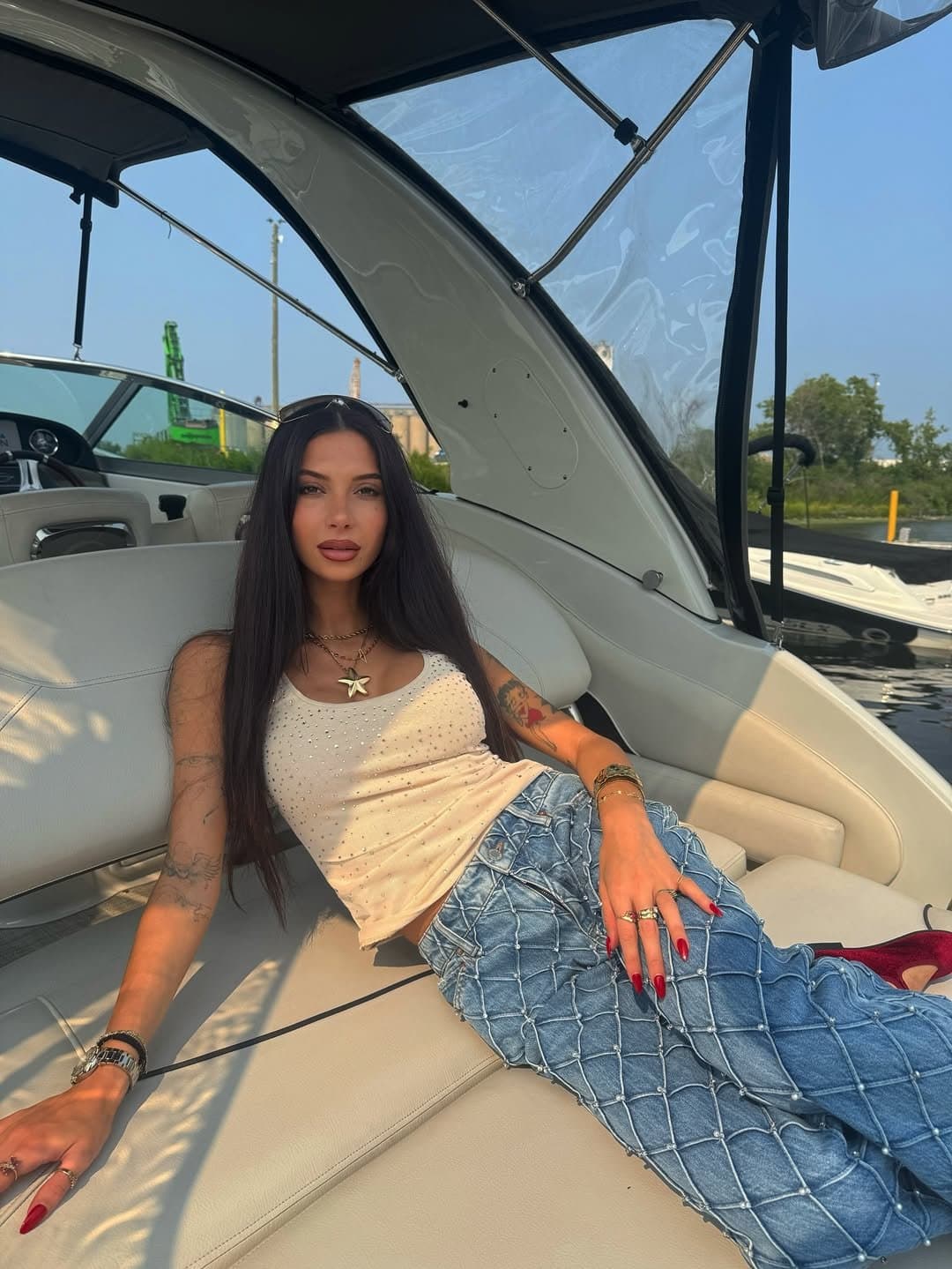 Sisters friend grew up super hot and was licking my buddies balls at this house party