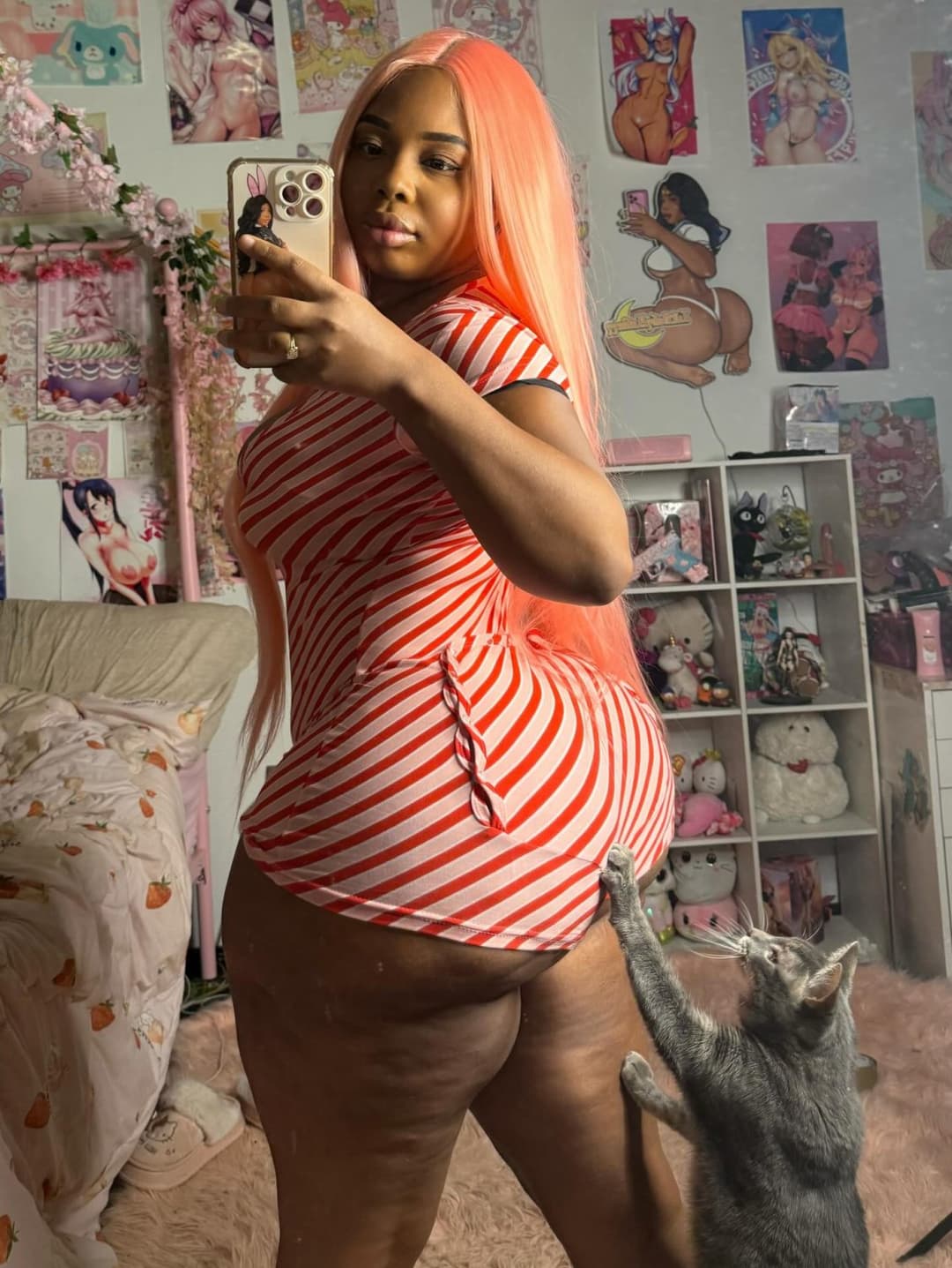 this candy cane is extra sweet!!??