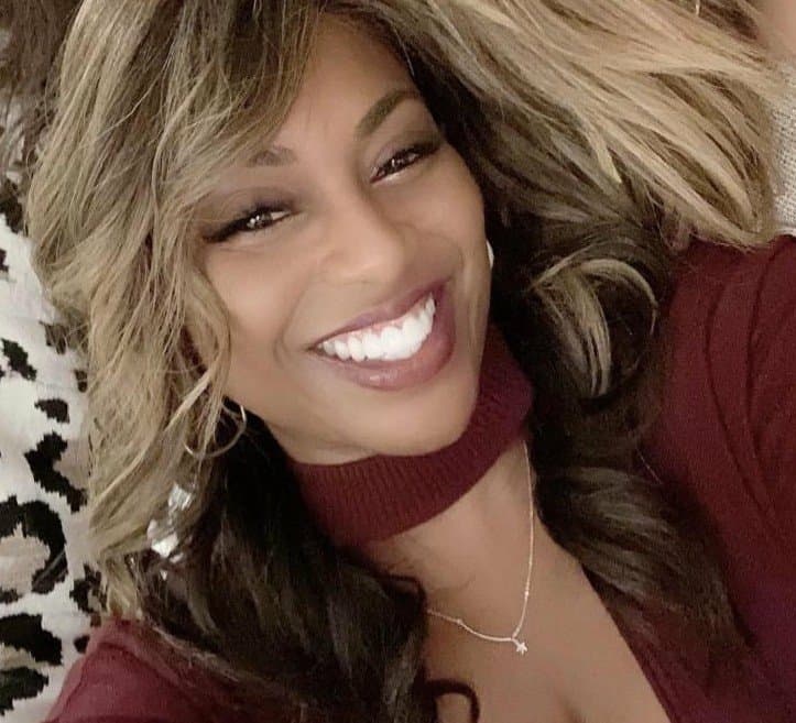 Salon Owner is also a Total Slut