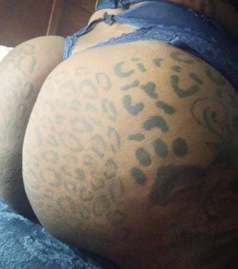 Click to view full size Thick big booty black ebony milf mom