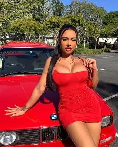 Latina Angel Alektra de australia culona y tetona sabrosa morenita piel de canela