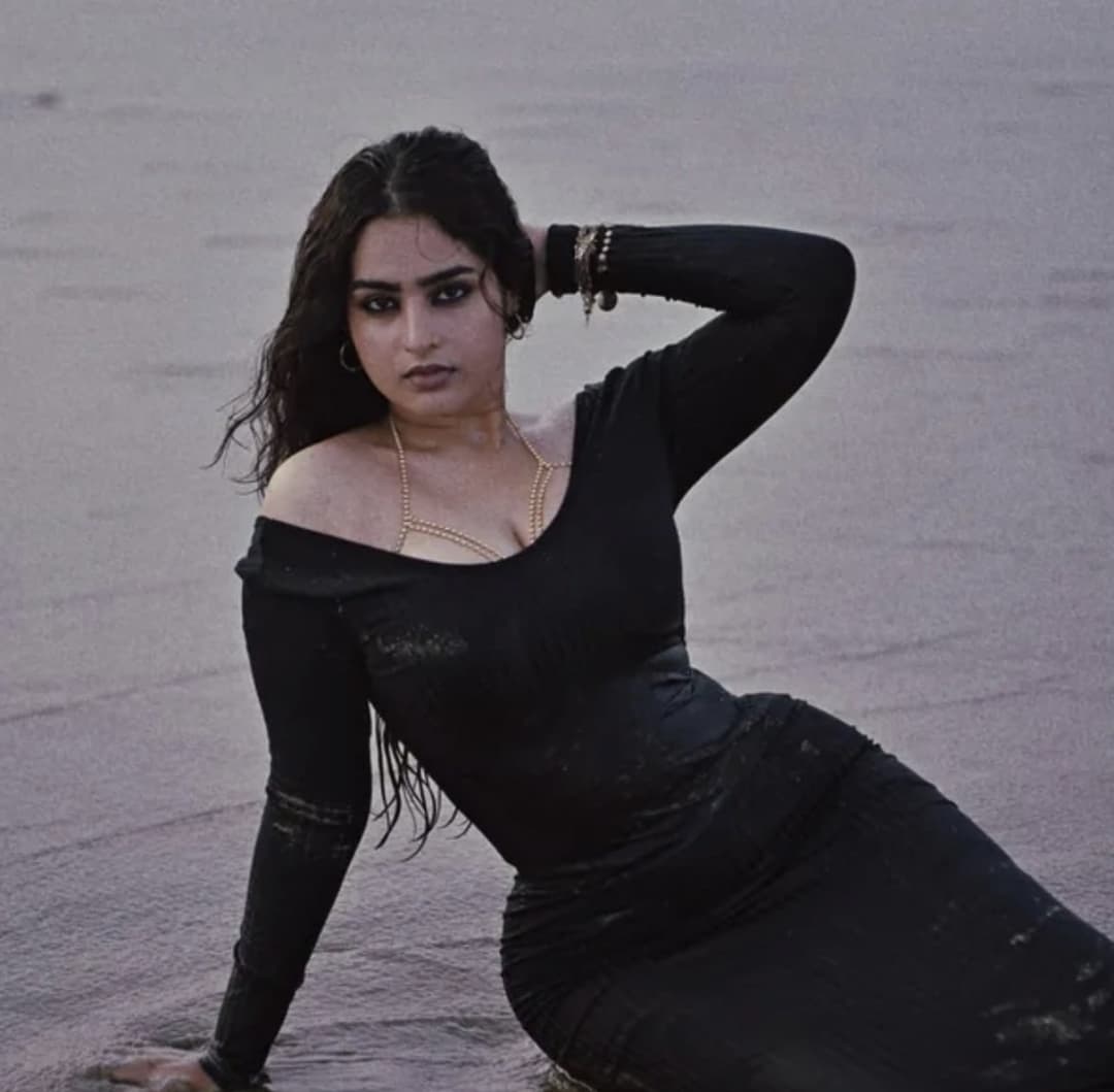 Ayesha Khan Indian Influencer Ai Generated (Not Real)