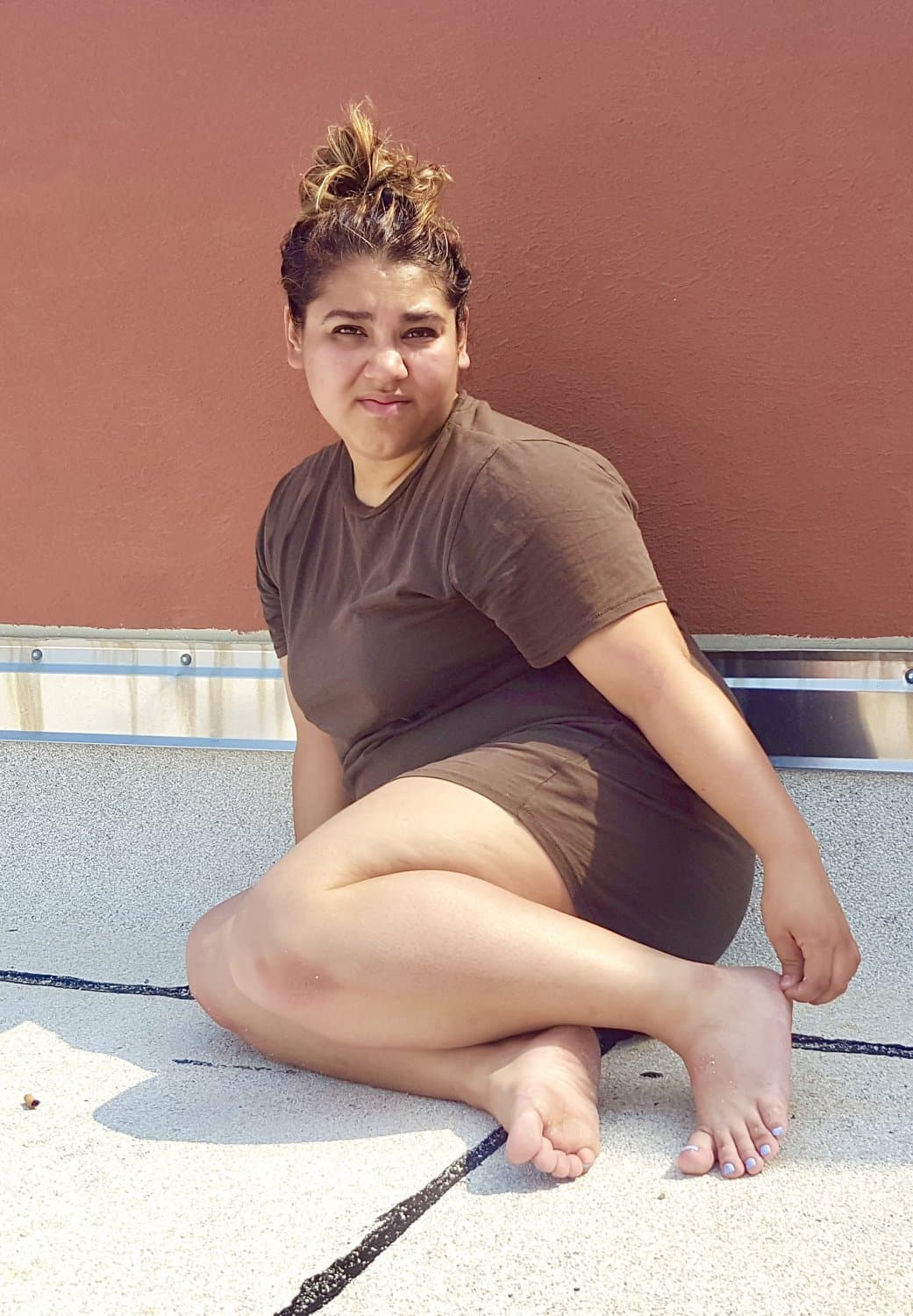 chubby Latina nudist flashes her pussy & anus in public! ?? (leikodraco)