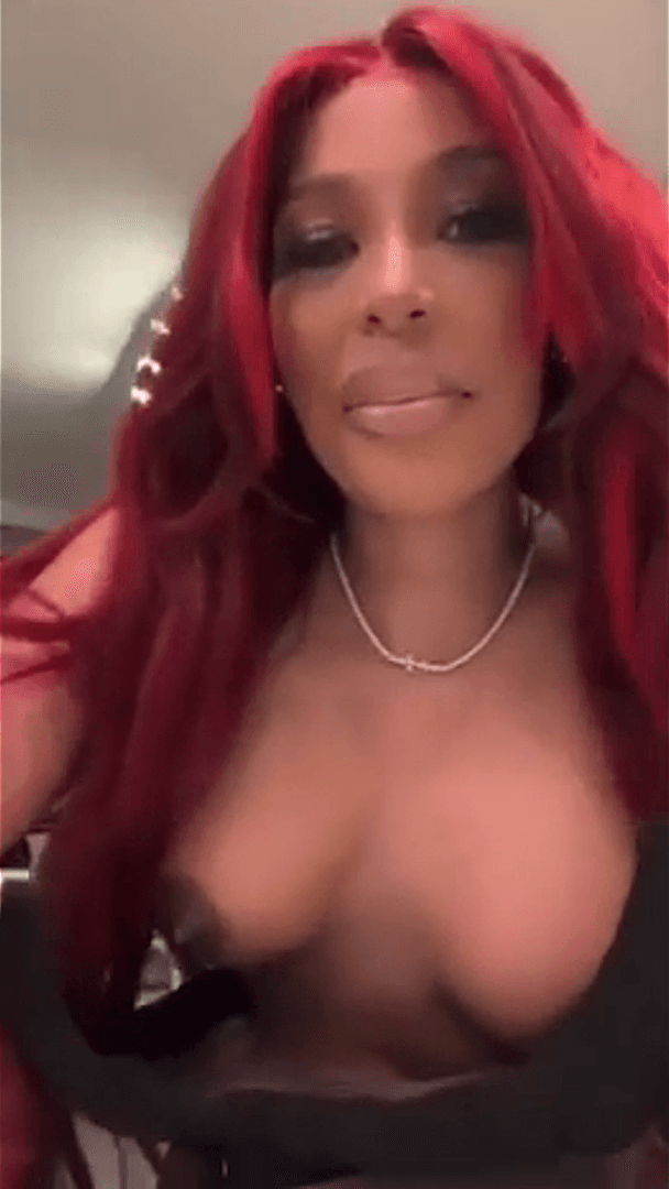 Click to view full size Busty Singer K. Michelle Nipple Slip ?