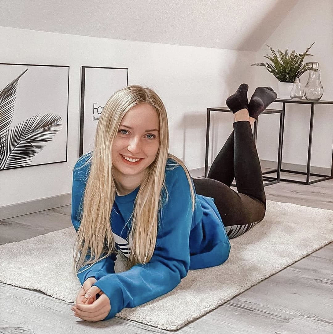 Click to view full size German sluts in socks