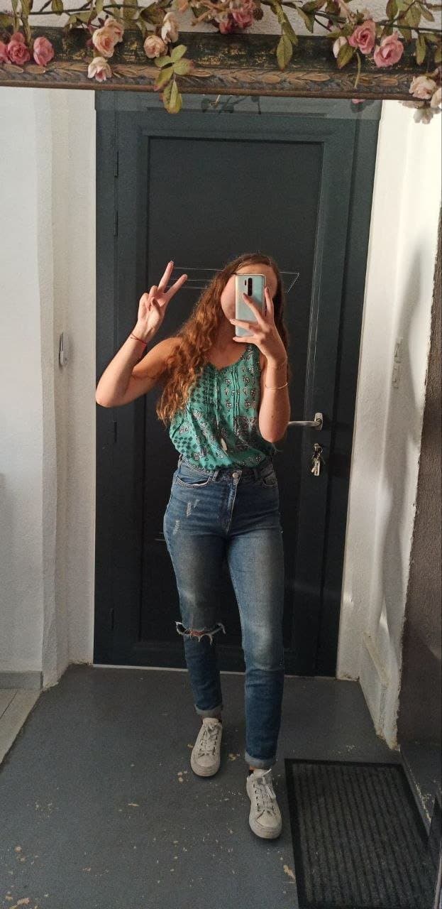 Alexandra t. La chienne française en chaleur