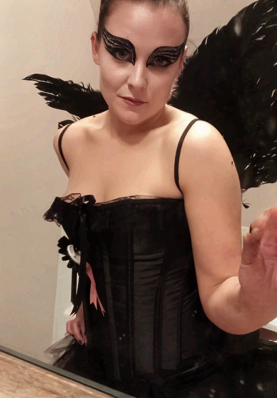Sexy black swan