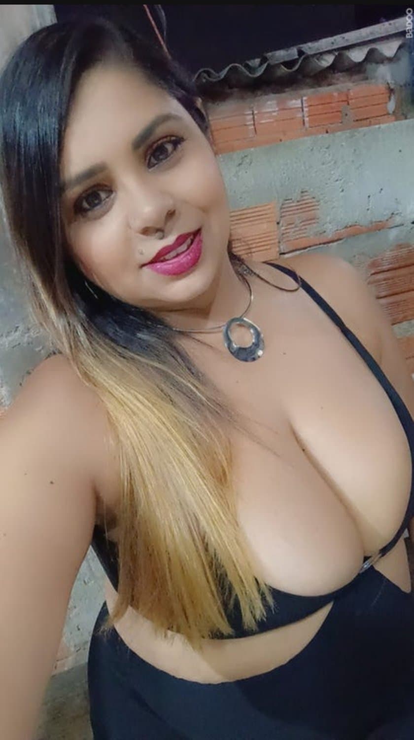 Mais Decotes Mais Tetas Mais Gostosas