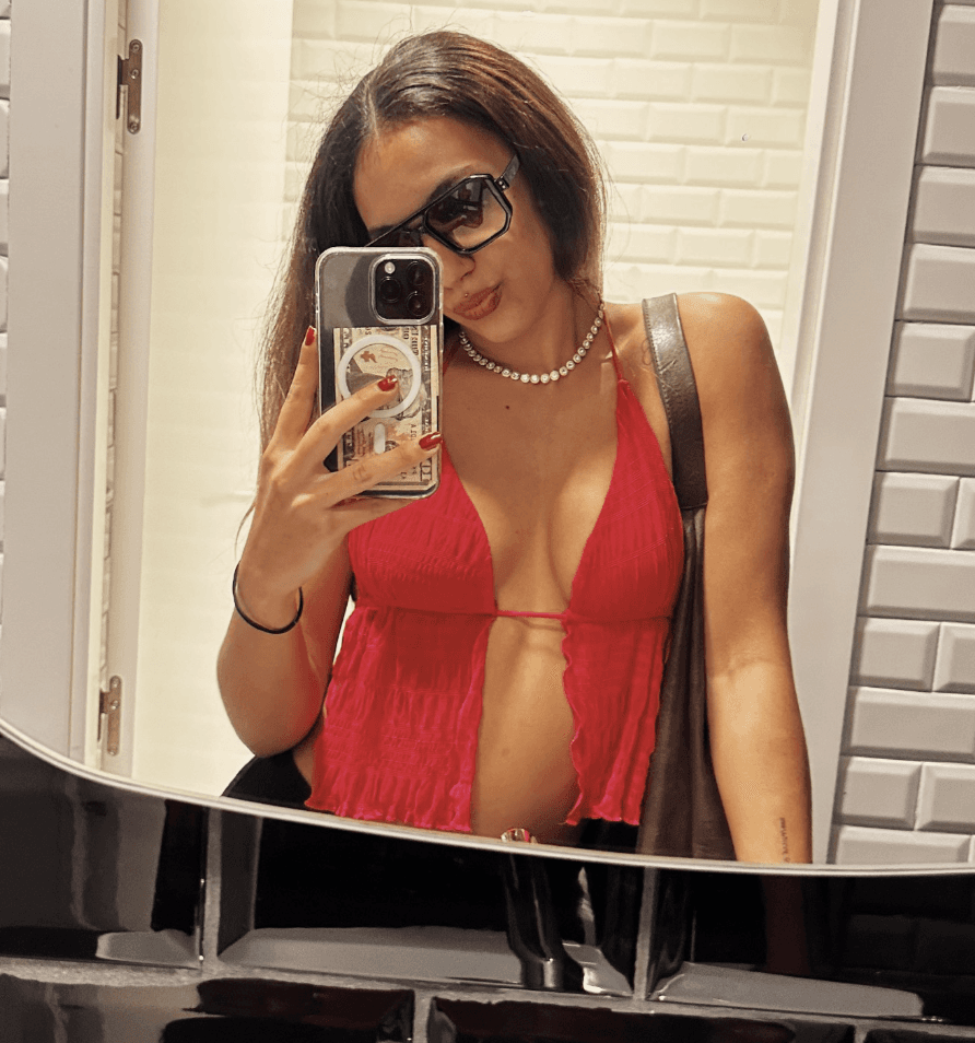 May Roma peitinho durinho adora mascar chiclete Delicia