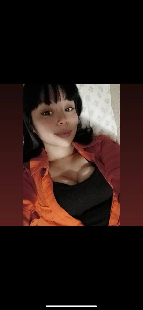 latina jenny Ortiz anyone know or got her dm plz ?