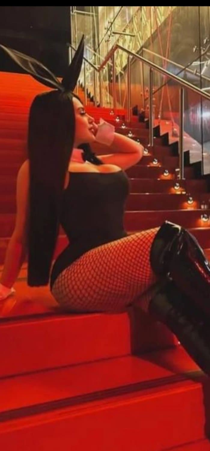 Chica buchona hermosa y de muy buen cuerpo