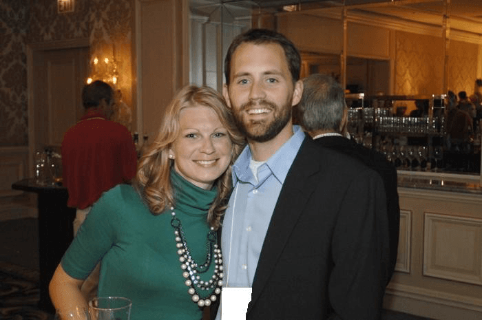 Click to view full size Cute strawberry blonde girlfriend loves big gooey cum facials