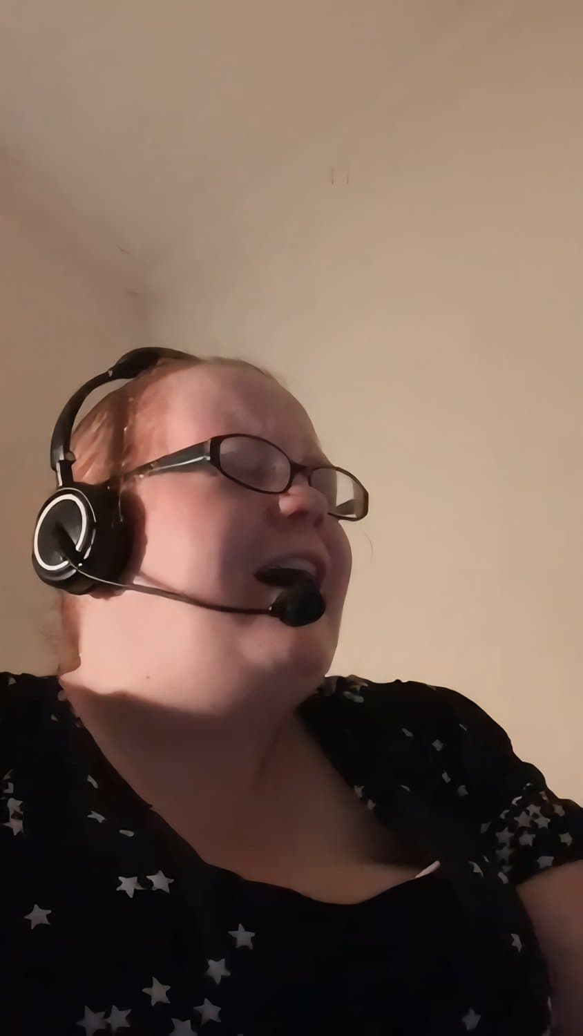 Faces of bliss v4 bbw gamer with vibe in panties