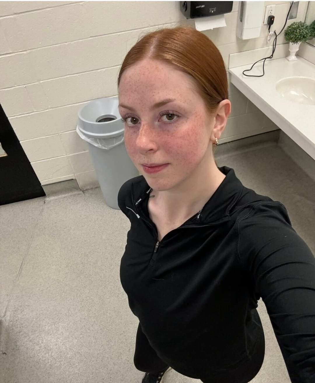 Wife loves to get her face used at work by bbc